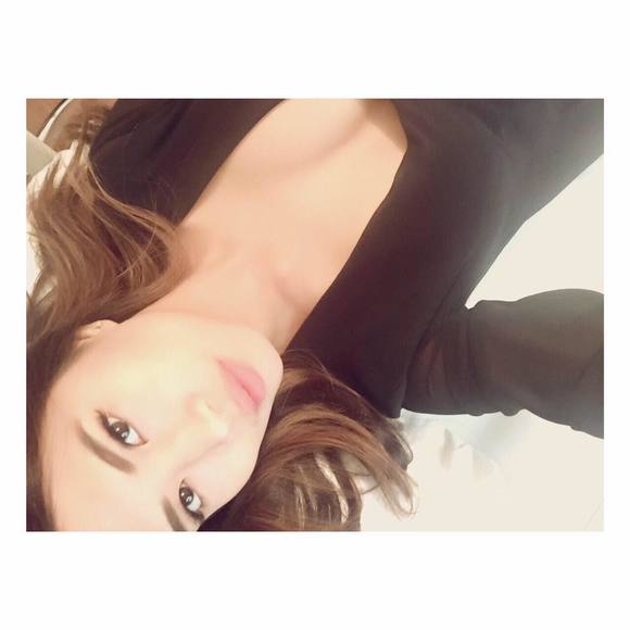 Meet your Posher, Cam tu - Picture 1 of 1